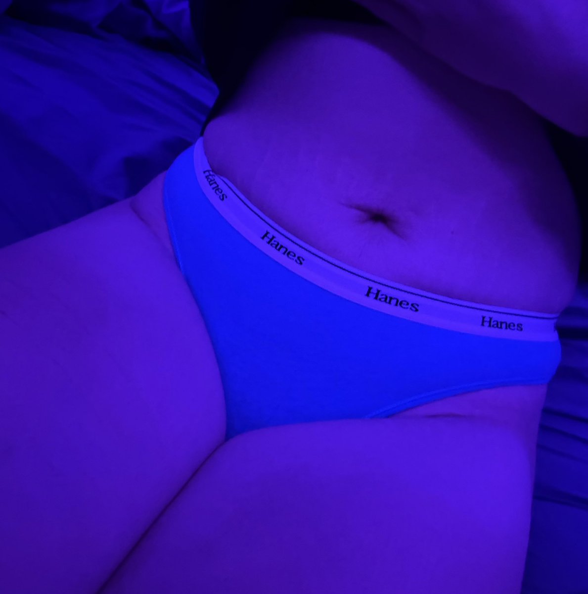 yess i have thick thighs🫣😈…. 

onlyfans.com/jaealexandra