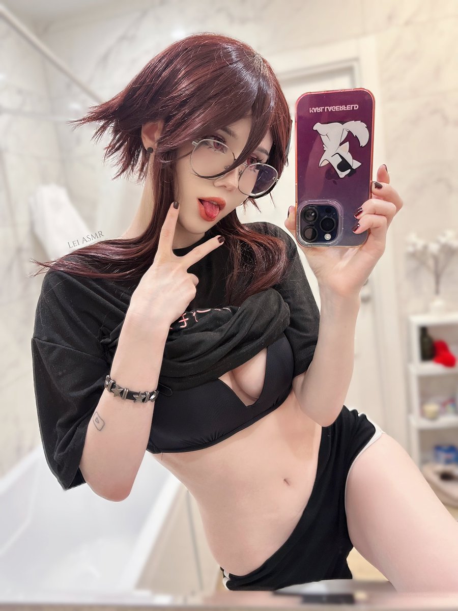 let’s teach you my new spell? ✨