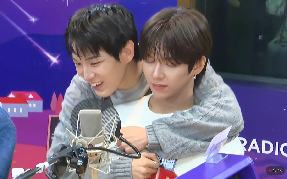 grrspcs's tweet photo. @UPICK_twt #Stejay #Foxstar https://t.co/zUUyAE5Zbg