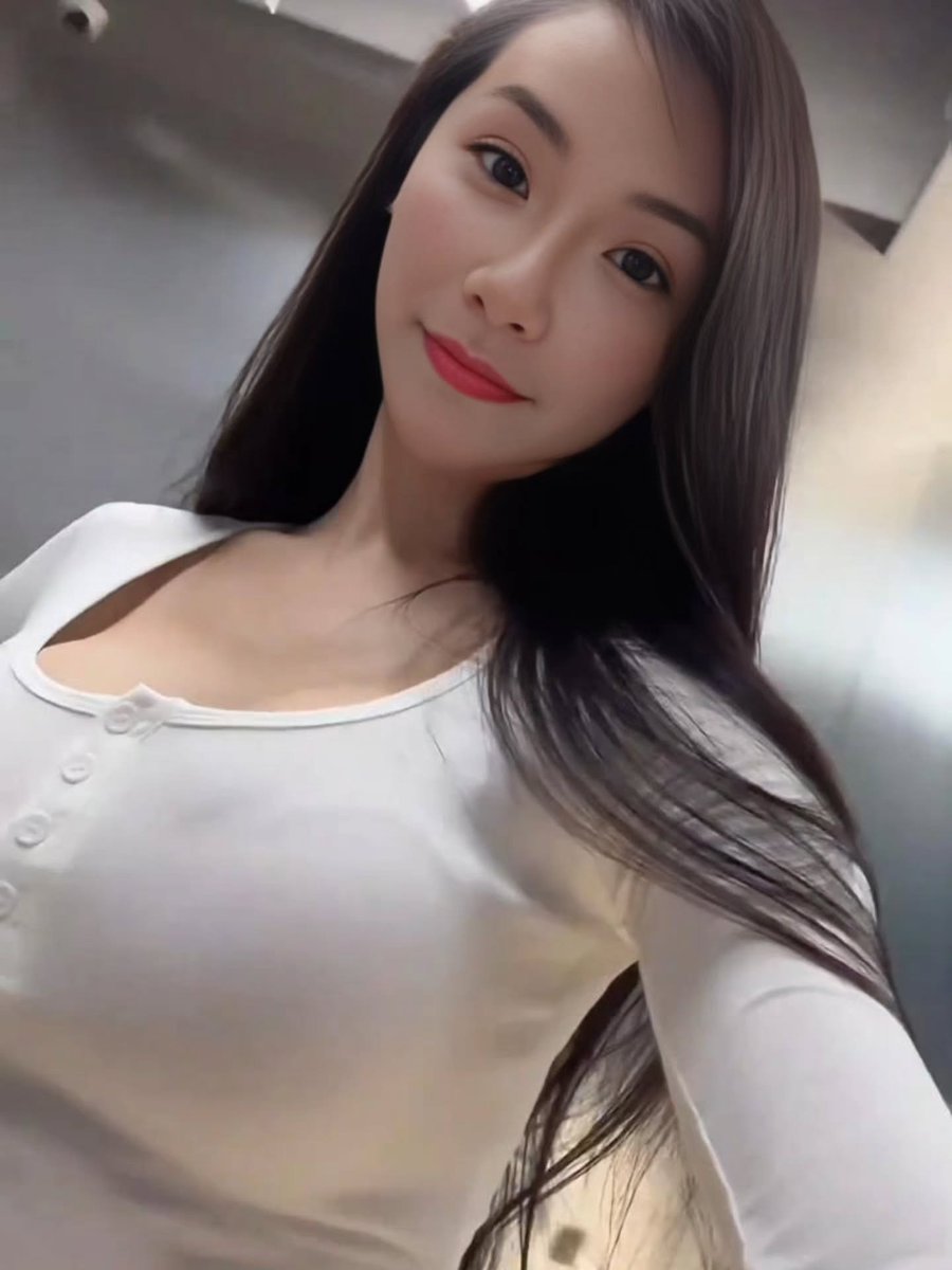 VisexBi's tweet photo. 晚上好现在是晚上21:00分（限24小时）  

给这条动态  点赞评论  ���姨   

全部Luo 照回复！不回复是小🐶📷 📷 🐶 https://t.co/ujlkMnDwrT