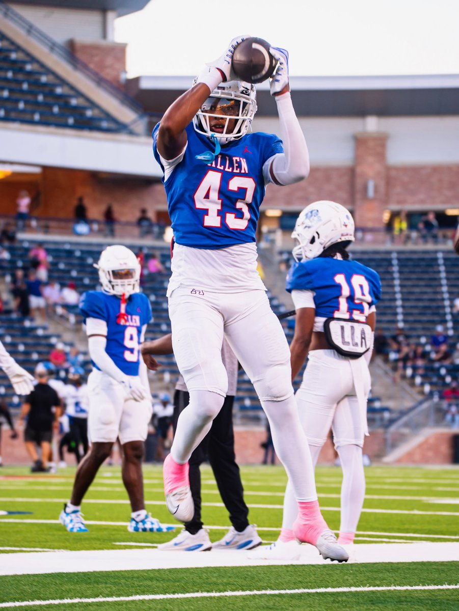 Dexter Walker tweet media