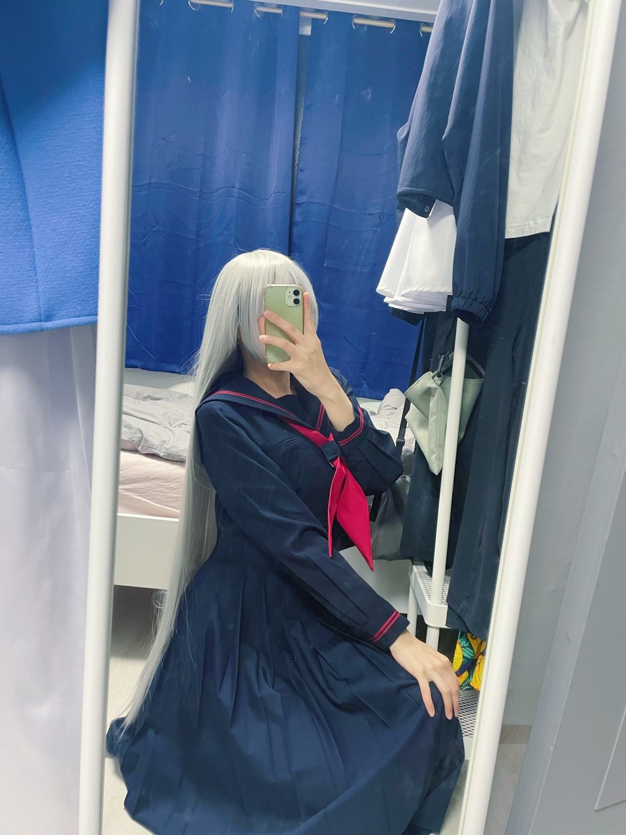 이어폰 한쪽씩 나눠 끼고 노래 들을 흥이 구함
#djmax