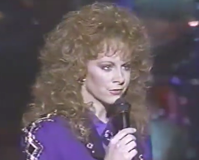 February 6, 1982: Reba McEntire made a notable appearance on The Statler Brothers Show on TNN. Early TV appearances like this were crucial in building her fan base before she became the superstar she is today. 📺

What’s your favorite Reba TV moment?👇