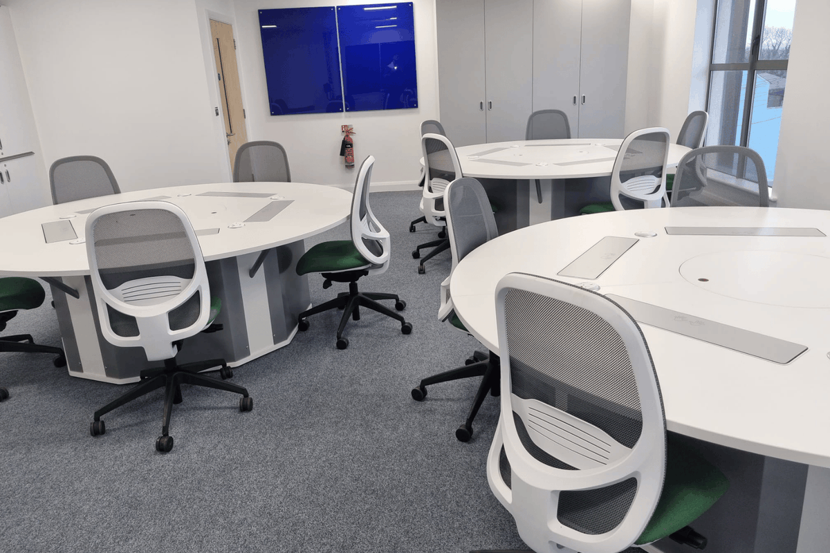 Zioxi Ltd tweet media