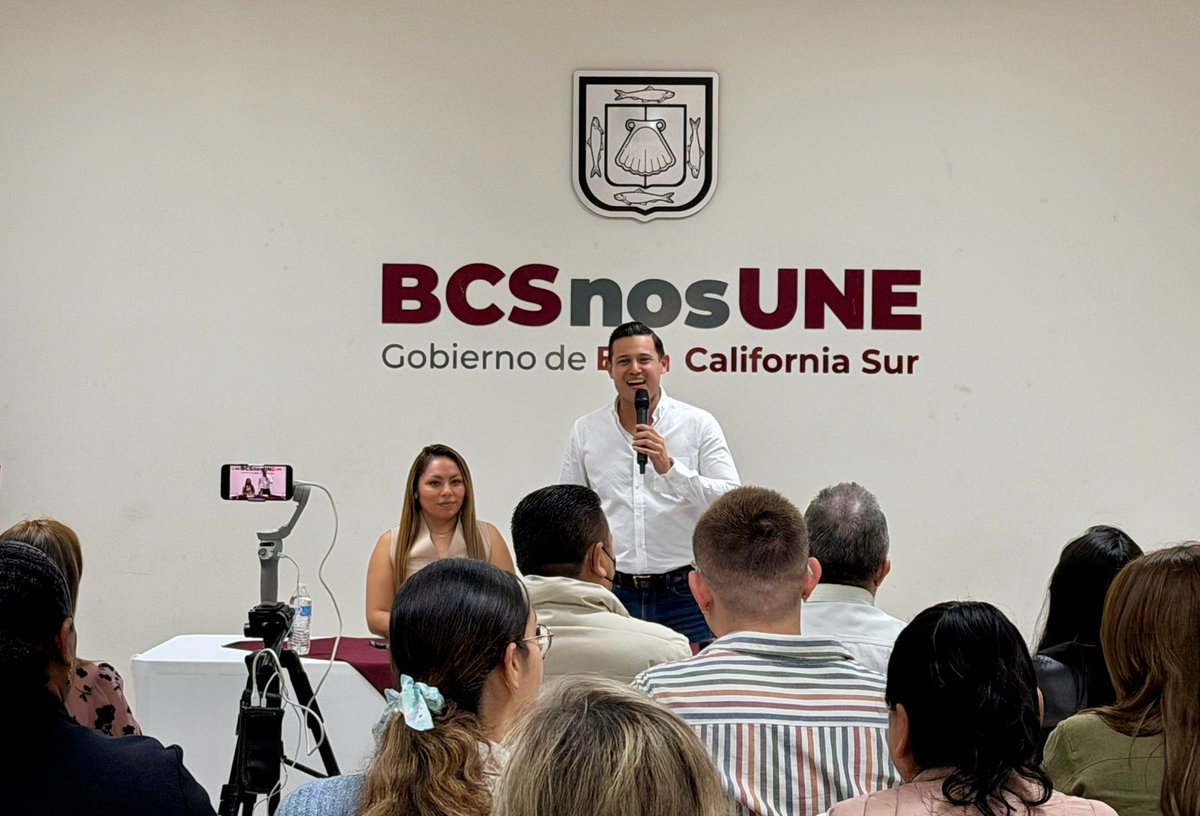 Ley  Autismo de Yucatán llega a Baja California Sur

“Aquí no importan los colores ni los partidos. Cuando se trata de derechos, no hay fronteras ni diferencias políticas; hay causas que unen y voluntad”, señaló David Valdez hazruido.mx/reportes/ley-a…