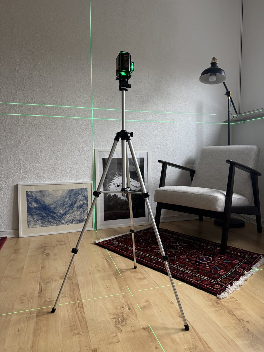 Sol Invictus tweet media