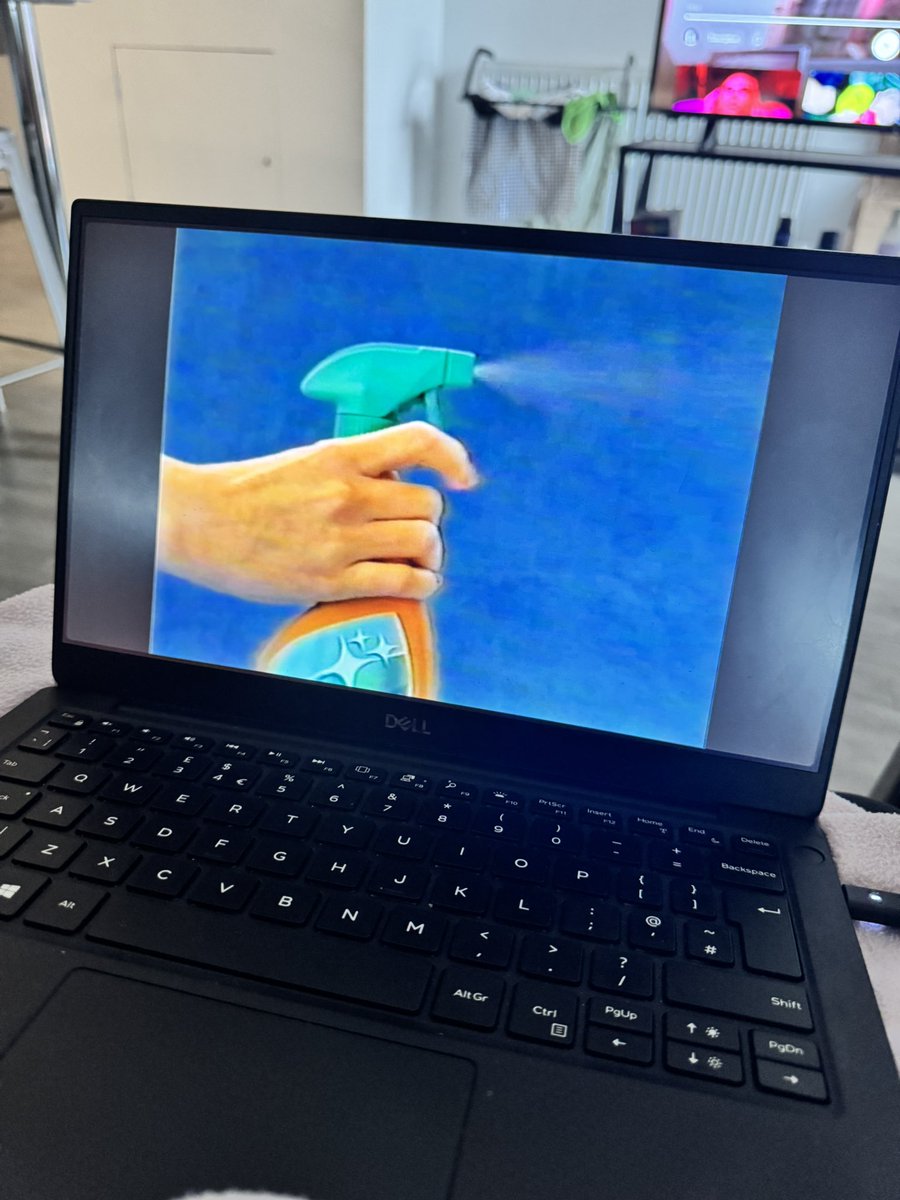 Mia 🤍 tweet media