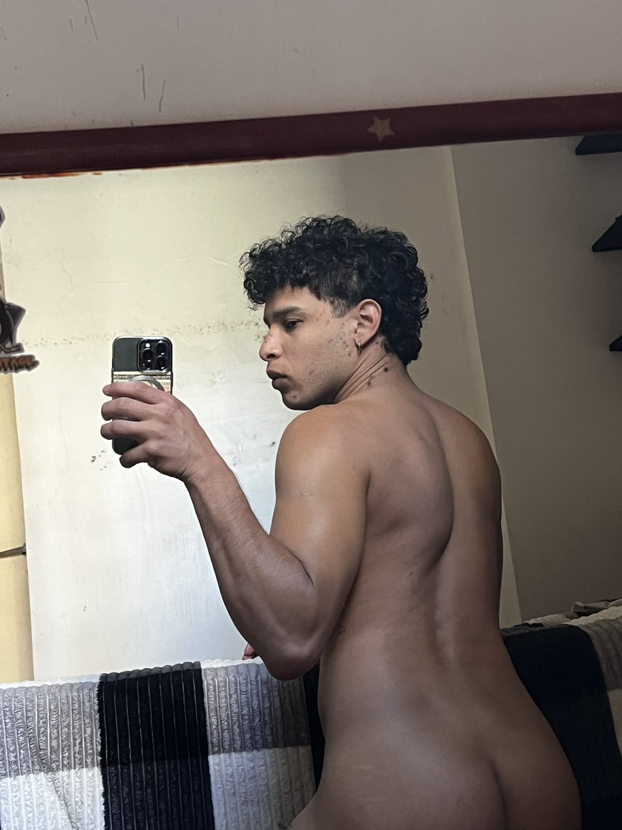 Richard Daniel 👑 tweet media