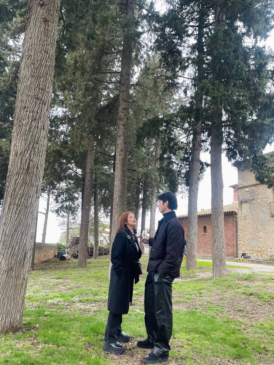 Chereal03's tweet image. Alam mo Larkin nag tatampo lang kami ngayon Pero manok ka parin namin ayusin mo yan 

VIARKIN THE EXTRANGERS

#GSOTTheNearnessOfYou
#WilBea