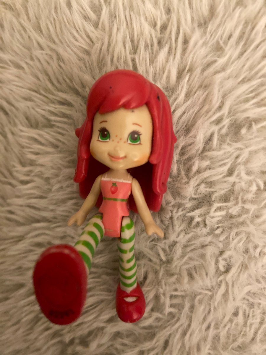 this doll is nearly as old as I am and it’s STILL SCENTED