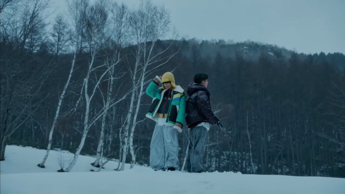 ほくじゅり背中合わせ？？？？？？ #SixTONES_一秒