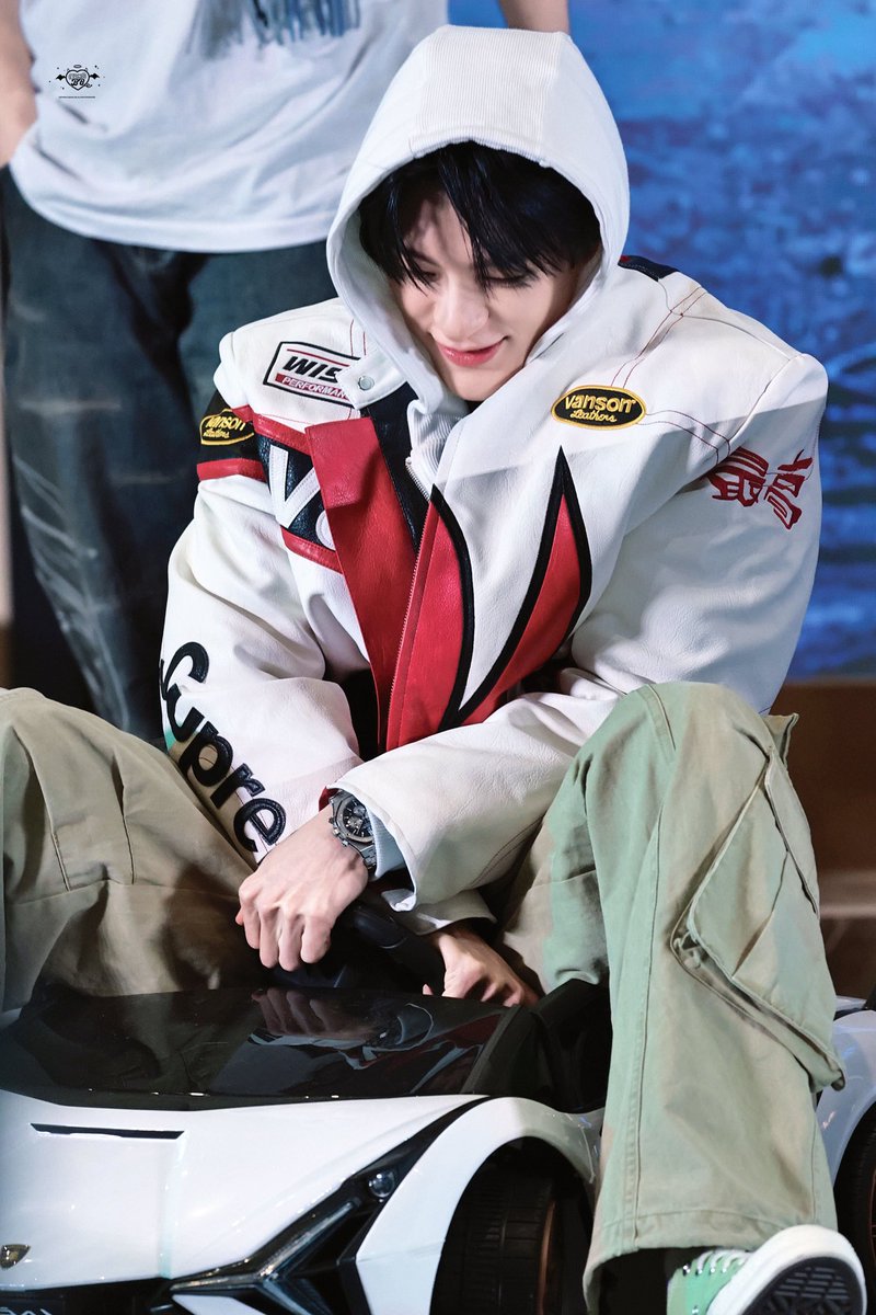 NAKS_BBiy tweet media
