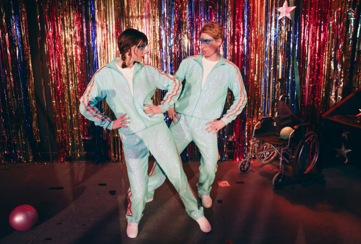 About Music tweet media