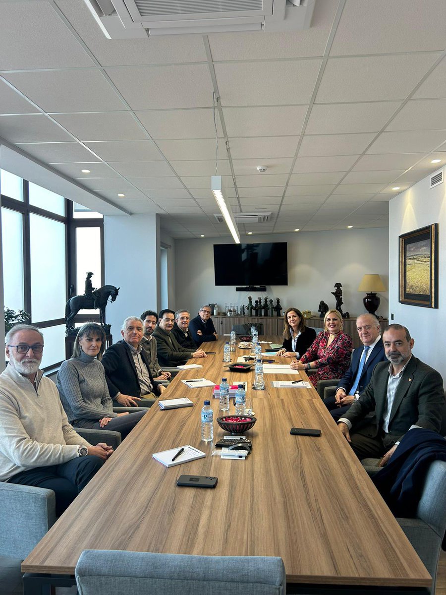 Hacienda y Admón. Pública tweet media