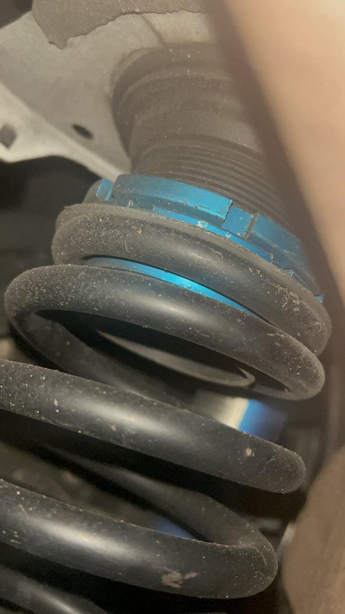 GeForce256_'s tweet image. 左右の自由長1cmも変わってる
バネ変えたい