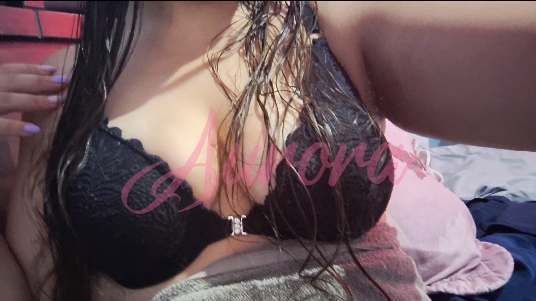 Holii, buenos días bbs, estuve de vacaciones fuera de stgo sin señal jajsja
Me extrañaron? 😘