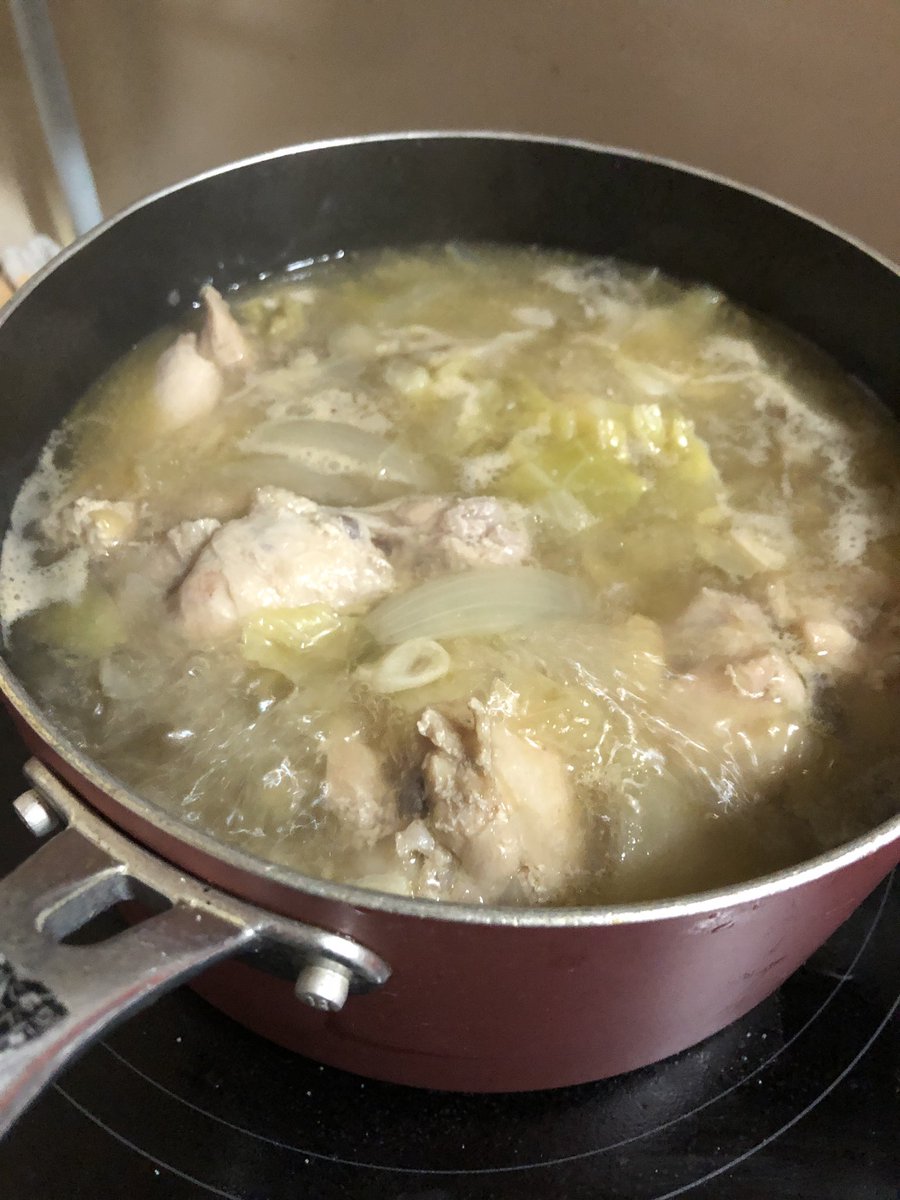 アレ、アレがない。
スープものに使う香り付けの葉っぱのアレ。