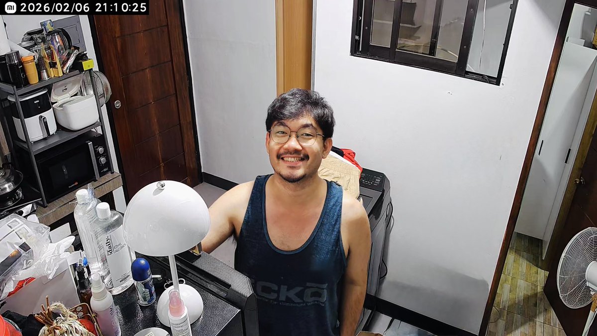 ⚡️AJ tweet media