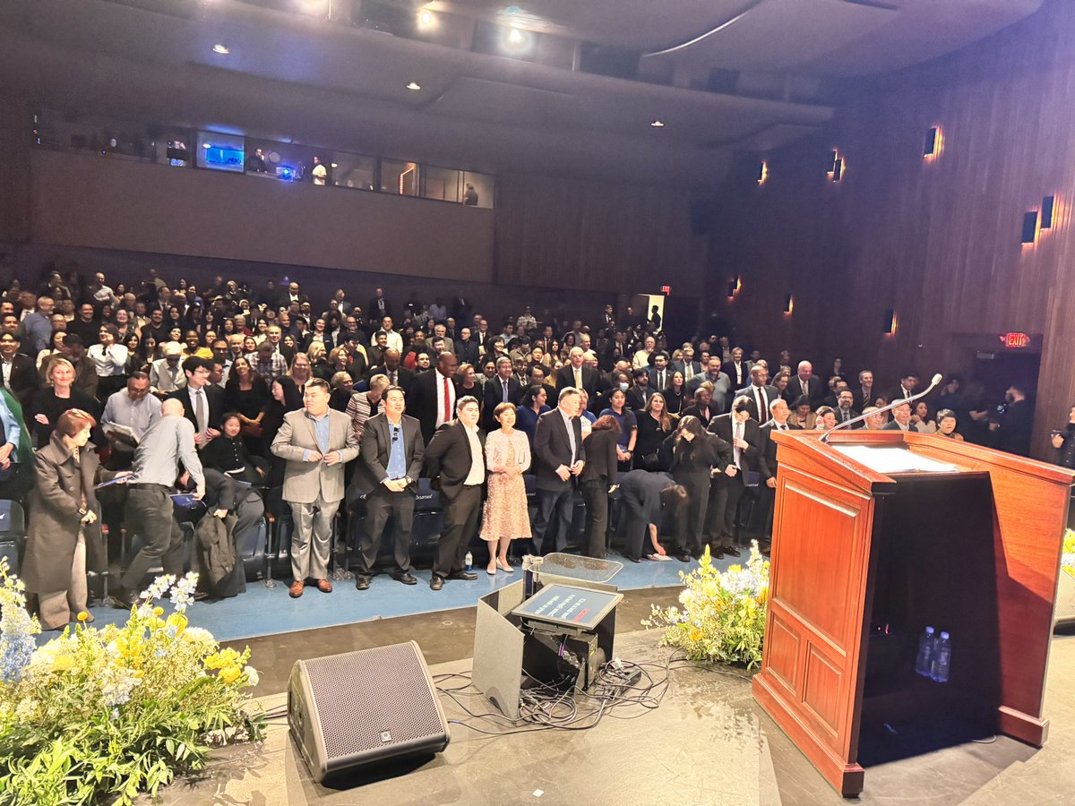 Jose Hernandez tweet media