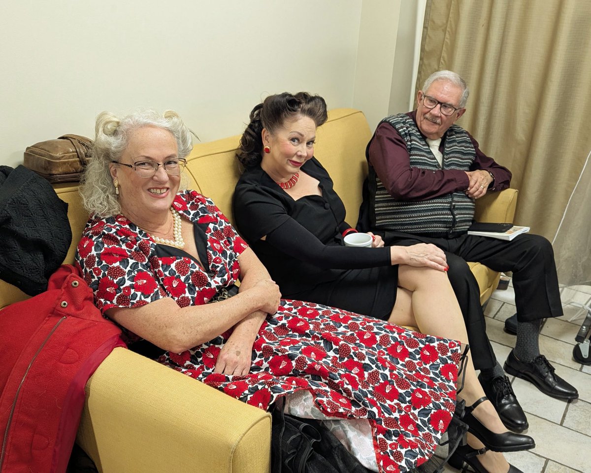CamiDRyan's tweet photo. Final week of Dewdney’s “The Great Gatsby: A Live Radio Show.”  

Bet you didn’t know I dabble in community theatre or that this is Dewdney’s 100th production!

Catch the magic (&amp; mayhem) in Okotoks this weekend, where I play an aging actress juggling multiple characters/voices. https://t.co/H6oxEzatAj