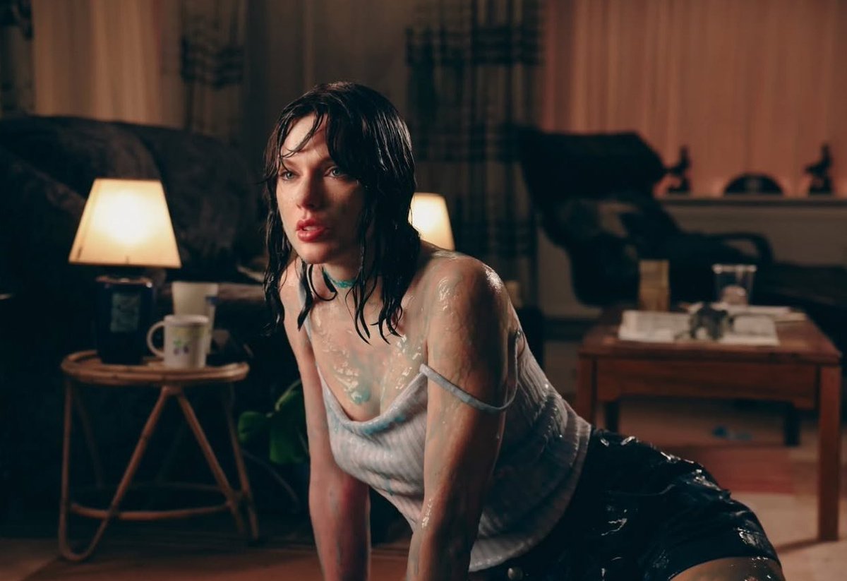 DOWN BAD BARKING AT THE GYM OR WHATEVER SHE SAID