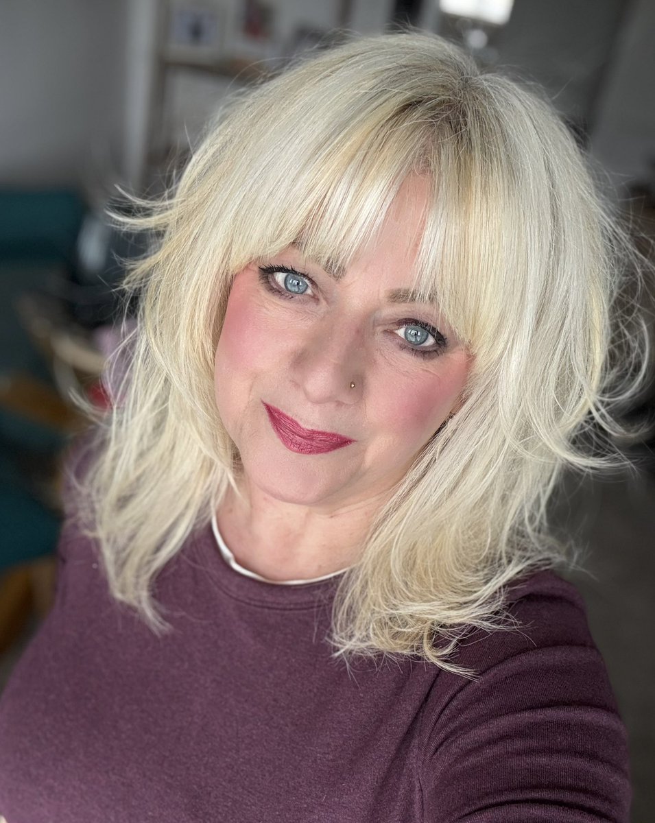 clumsyoaf33's tweet image. Had the shag cut done 
(Dragged through the bush look) 💇🏼‍♀️