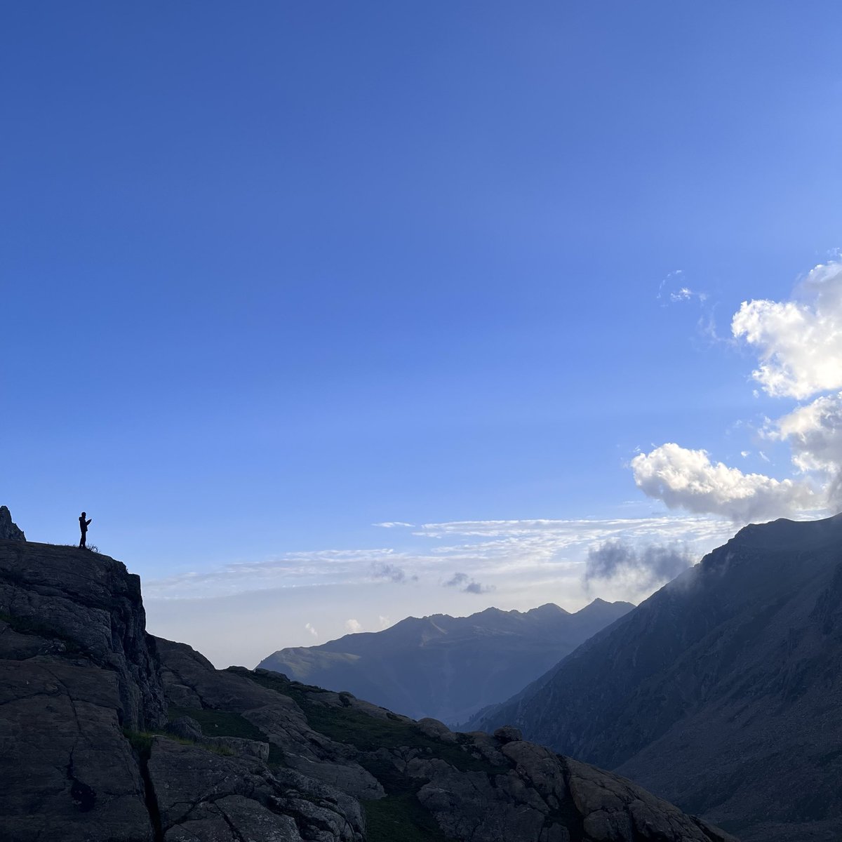 rncparisoftroy's tweet photo. moody kashmir https://t.co/e3CCdOosQl