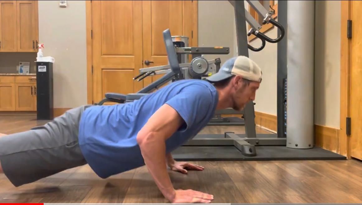 You aren't trying to be a bodybuilder.

You don't need 2 hours in the gym or fancy equipment.

You need 30 minutes, 2-3x per week to build muscle and stay strong for years to come.

Here's the exact routine that works with just dumbbells and a bench: