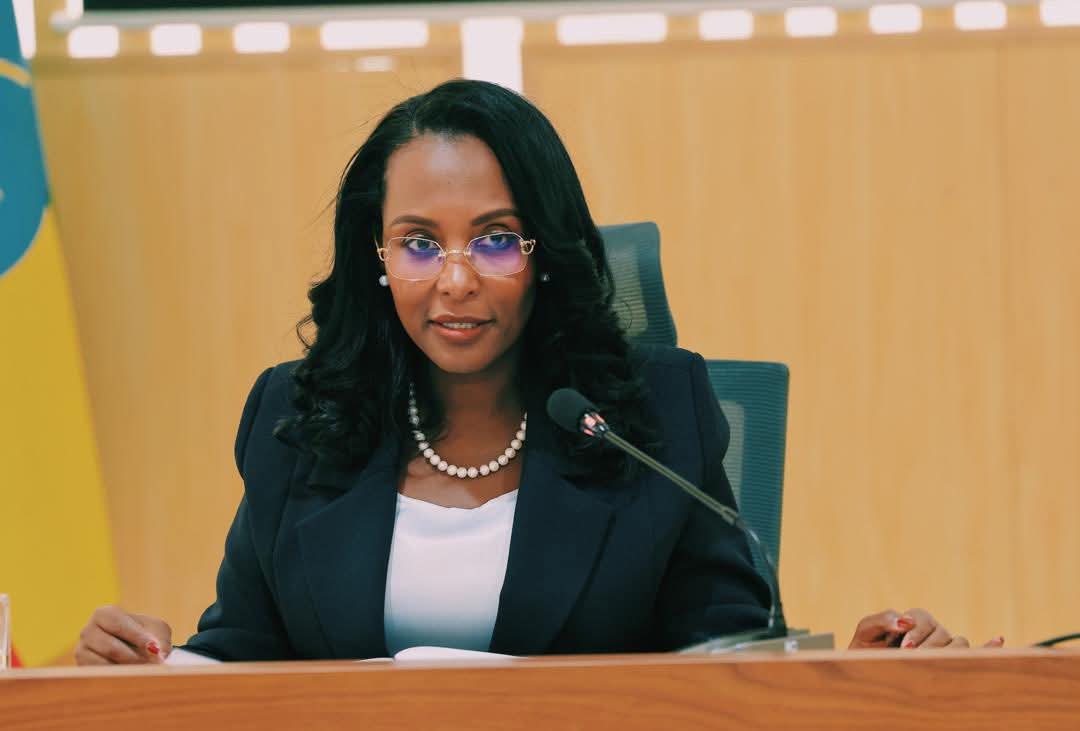 abole_18's tweet photo. የምገባ ማዕከላትን በተመለከተ 

የከተማ አስተዳደሩ ለሰው ተኮር በሰጠው ትኩረት ከ36 ሺህ በላይ ለማህበራዊ ችግር ለተጋለጡ ነዋሪዎቻችን በ28 የምገባ ማእከላት በቀን አንዴ የምገባ አገልግሎት እየተሰጠ ይገኛል፡፡

ከንቲባ አዳነች አቤቤ https://t.co/1VhsZPm4Pc