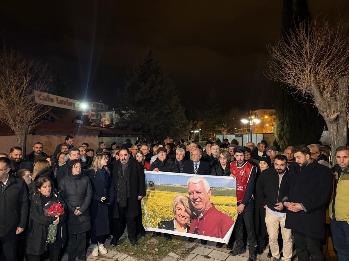 Acının saati 04:17…
Kaybettiğimiz canlarımız için hep birlikte yürüdük, dualar ettik.