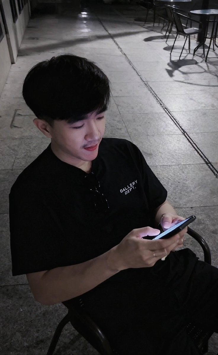 Infinity1996_'s tweet photo. จะบอกว่าเหงามันก็ยังไงๆอยู่ งั้นมาหาที่ห้องหน่อยอันนี้พูดจริงๆ😝
#โสดหาคนคุย 
#หาแฟน 
#ทักแชท 
#หาคนดูเเล https://t.co/oqBB7O3E1h