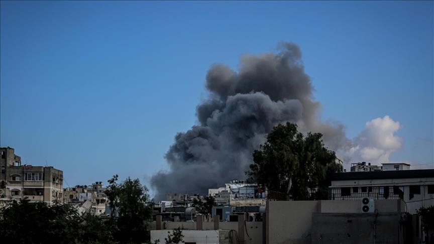 🇵🇸🇮🇱 Gaza Ceasefire Broken Again as Death Toll Rises

Since mid-January, Israeli forces have launched hundreds of attacks in Gaza, killing at least 125 Palestinians and wounding over 270 even though the second phase of the ceasefire started.

Airstrikes, home demolitions, and