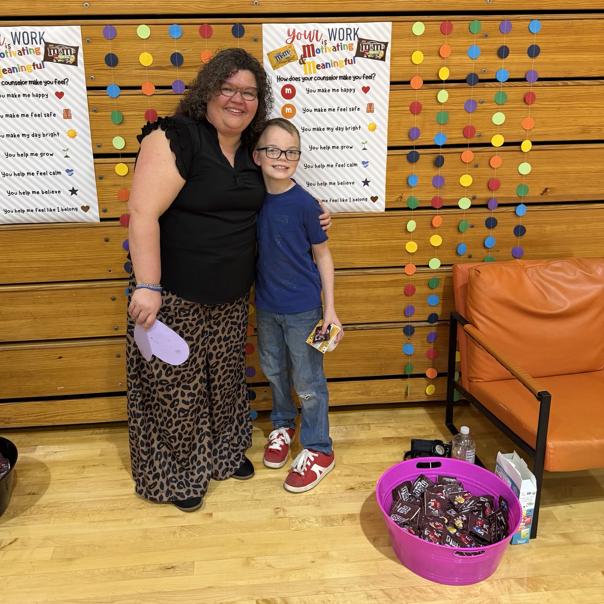 CREfamily's tweet photo. In true M&M style 🍫Counselor Appreciation Week was extra sweet at CRE! Inspired by Motivating and Meaningful support, students shared how their counselor makes them feel, matching emotions to M&M colors. Proof our counselors color lives every day 💛❤️💚 #crefamily #hustleheart https://t.co/RWcacLYDIl