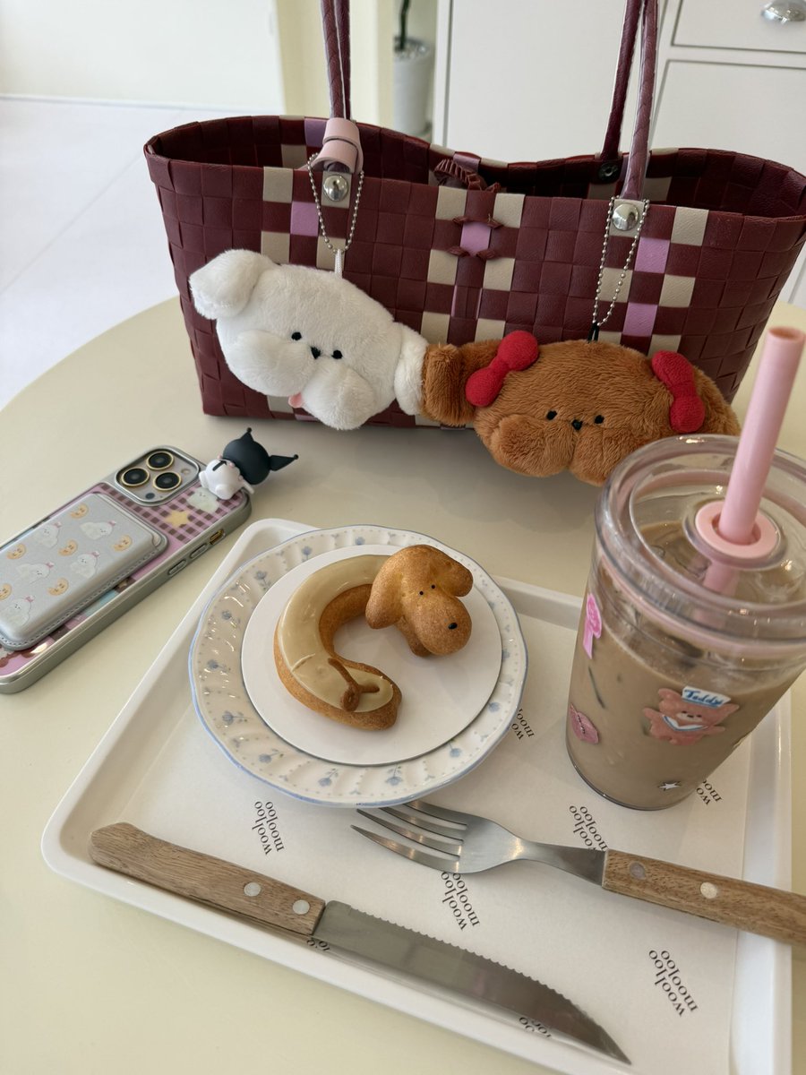PlaifahNft's tweet photo. ร้านที่ไปซ้ำบ่อยคือร้านที่แสงสวย🙂‍↕️🥜💌Woolloomooloo ⸜(｡˃ ᵕ ˂ )⸝♡ https://t.co/5pWgp12bCS
