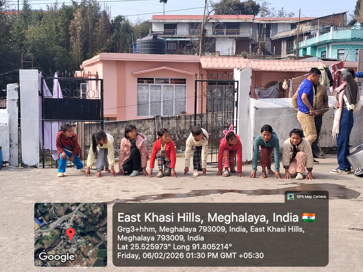 NSS_SCC_Unit's tweet photo. Day 5: NSS Special Camp 2026 (SCC Unit): The volunteers organised an informal social interaction with the children from the adopted village, consisting of games and races. Date: 06/02/2026 @_NSSIndia @CellNehu @nss_rdguwahati https://t.co/46BHacK9om