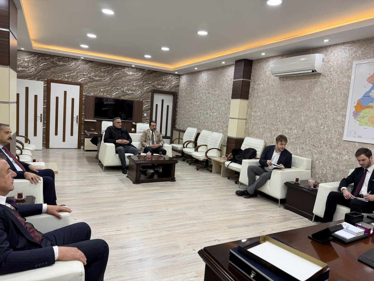 Kanada Büyükelçiliğinde görev yapan diplomat Sn.Benjamin Abonyi il başkanlığımızı ziyaret ettiler.
@akparti
<a href="/abuyukgumus/">Ahmet Büyükgümüş</a> 
<a href="/MustafaAlkayis/">Av. Mustafa Alkayış</a> 
<a href="/Recep_ayd25/">Recep Aydın 🇹🇷</a>