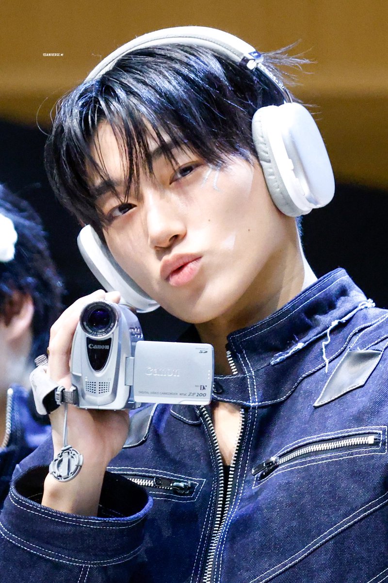 saniverse_0710's tweet photo. 260206

#SAN #최산 #サン
#ATEEZ #에이티즈 https://t.co/Wf4vQfiFHV