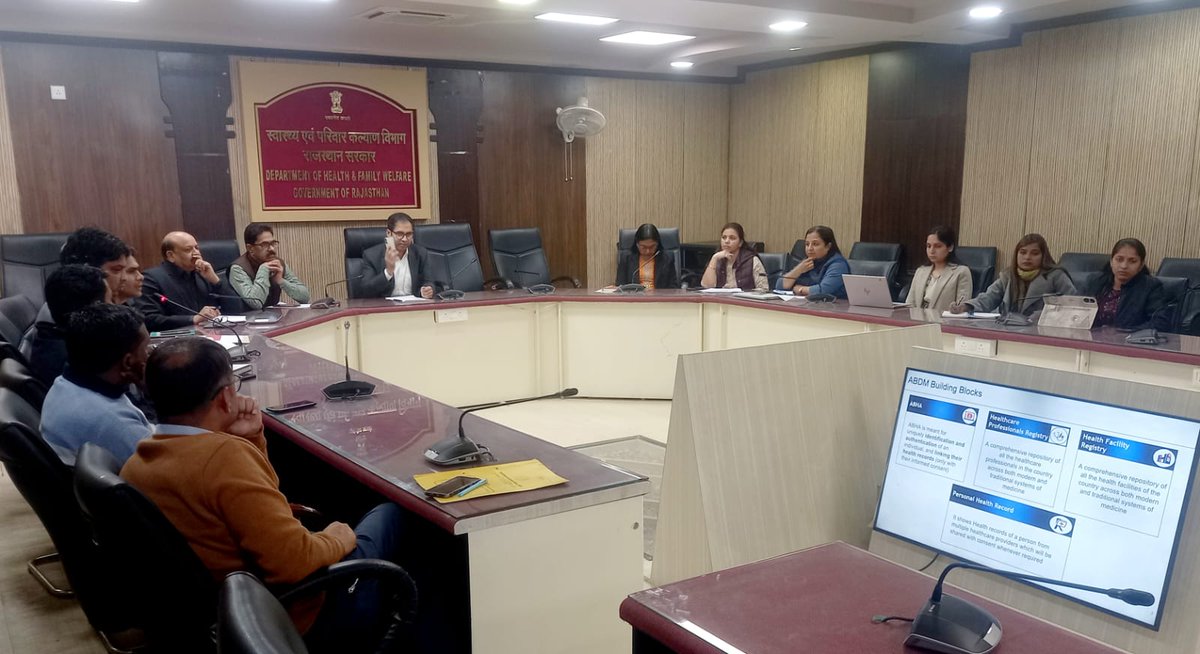 abdm_rajasthan's tweet photo. рд╕реНрд╡рд╛рд╕реНрдереНрдп рд╕реЗрд╡рд╛рдУрдВ рдХреЗ рдбрд┐рдЬрд┐рдЯрд▓реАрдХрд░рдг рдХреЛ рд╕реБрджреГрдврд╝ рдХрд░рдиреЗ рдХреА рджрд┐рд╢рд╛ рдореЗрдВ рдХрд╛рдЙрдВрд╕рд┐рд▓ рд░рдЬрд┐рд╕реНрдЯреНрд░рд╛рд░ рдХреЗ рд╕рд╛рде рд╕реНрд╡рд╛рд╕реНрдереНрдп рдбреЗрдЯрд╛ рд╕рд╛рдЭрд╛ рдХрд░рдиреЗ рд╣реЗрддреБ #ABDM рдПрд╡рдВ #IHMS рдХреЗ рддрд╣рдд рд╕реБрд░рдХреНрд╖рд┐рдд рд╡ рдорд╛рдирдХреАрдХреГрдд рдбреЗрдЯрд╛ рдЖрджрд╛рди-рдкреНрд░рджрд╛рди рд╕реЗ рдкрдВрдЬреАрдХрд░рдг рдкреНрд░рдХреНрд░рд┐рдпрд╛рдУрдВ рдореЗрдВ рд╕реБрдзрд╛рд░ рдкрд░ рджрд┐рд╢рд╛-рдирд┐рд░реНрджреЗрд╢ рдЬрд╛рд░реА рдХрд┐рдпрд╛ рдЧрдпрд╛ред
#AyushmanBharat #nha https://t.co/3y9Hni0hSg