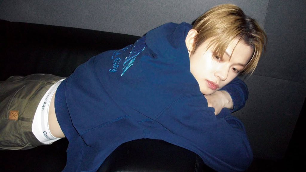loopszzn's tweet photo. yeonjun x calvin klein finally happened https://t.co/DdcxKDKmqw
