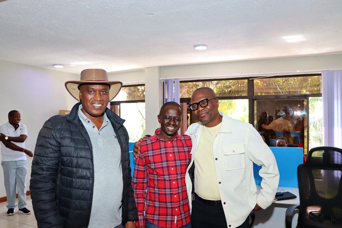 LiaisonGroup's tweet image. We took time and celebrated a legend who showed us that numbers can come with good vibes too. Thank you for your dedication, laughter, and 20 years of stellar service. Wishing you all the best in this next chapter Karani aka Mr. Good Vibes.
#ImpactforGood

Visit