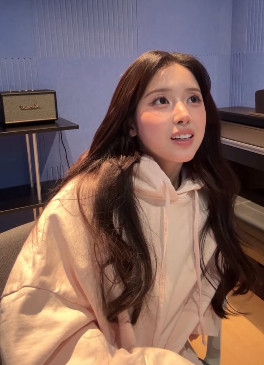byeol129's tweet photo. 왜 섹시가 보이지 당황스럽네 https://t.co/nhUyCUjoY6