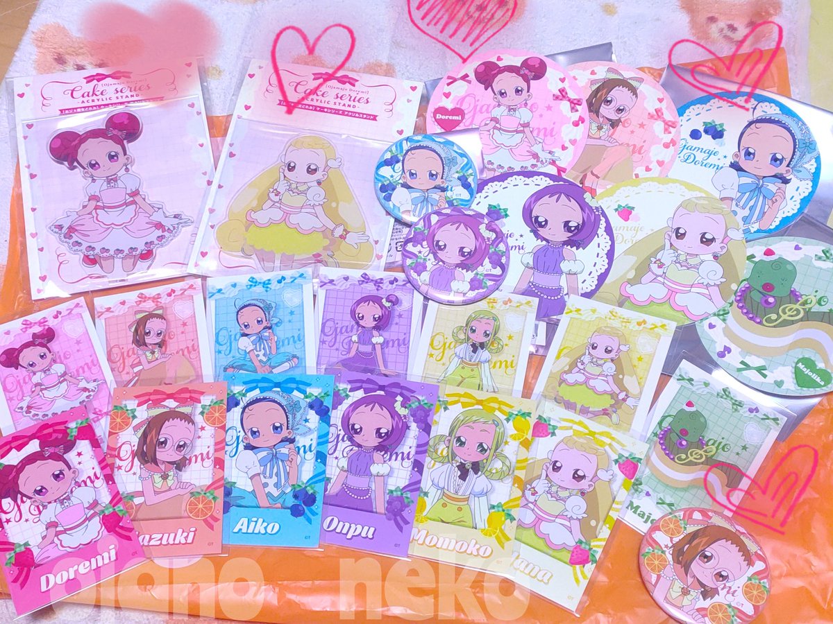 実物見るまで気付かなかったんですが全身絵とアップ絵で表情違うの…
アップ絵はちょっと大人っぽい表情してるの…
とてもよき…🫠