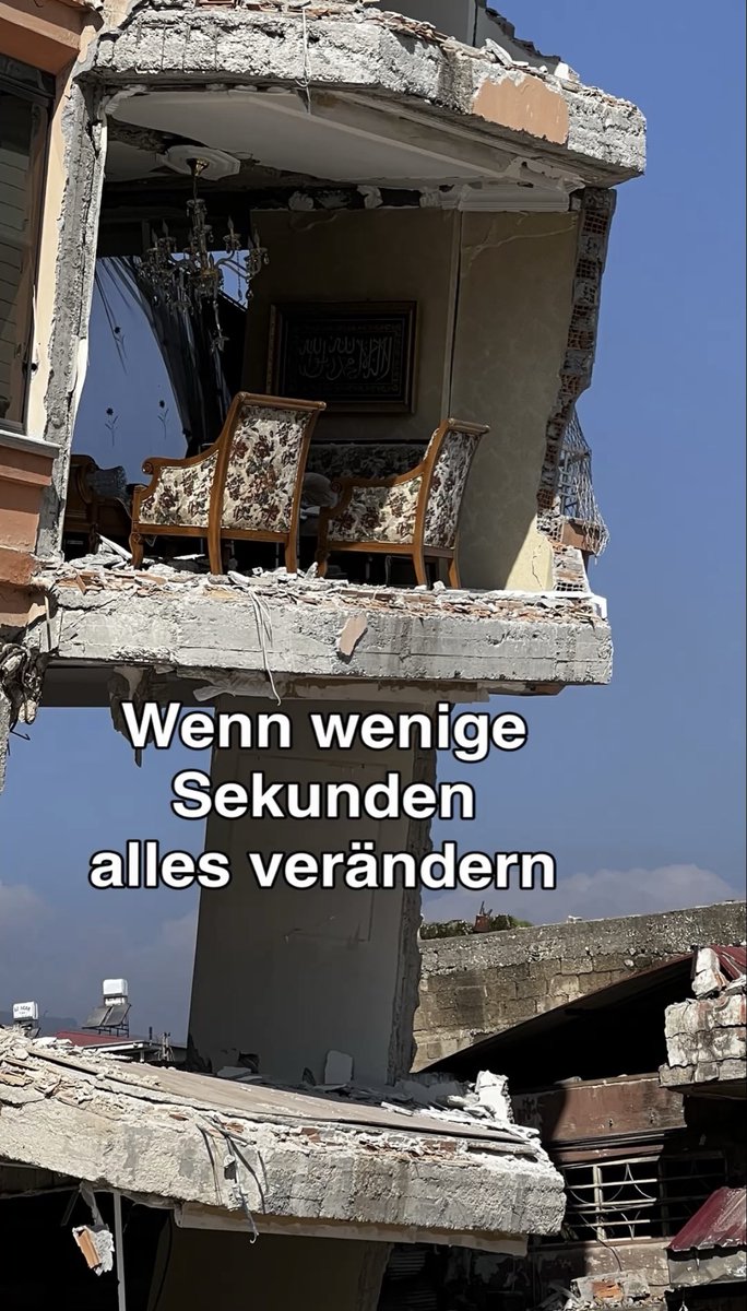 6.Februar, 4 Uhr 17. Diese Uhrzeit hat sich in die türkische Seele eingebrannt. 😢 Hier meine Eindrücke von damals:
instagram.com/reel/DUawRlyDM… #erdbeben #türkei #deprem #türkiye