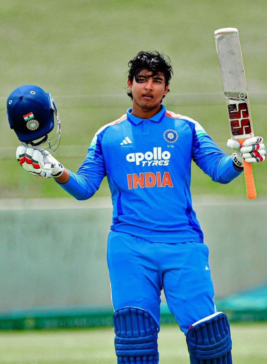 yadavankit18's tweet photo. U-19 वर्ल्ड कप फाइनल में वैभव सूर्यवंशी का तूफ़ान 🔥
सिर्फ 80 गेंदों में 175 रन  की ऐतिहासिक पारी!
#U19WorldCup
#vaibhavsuryavanshi
#INDvENG https://t.co/EqLPog5op6
