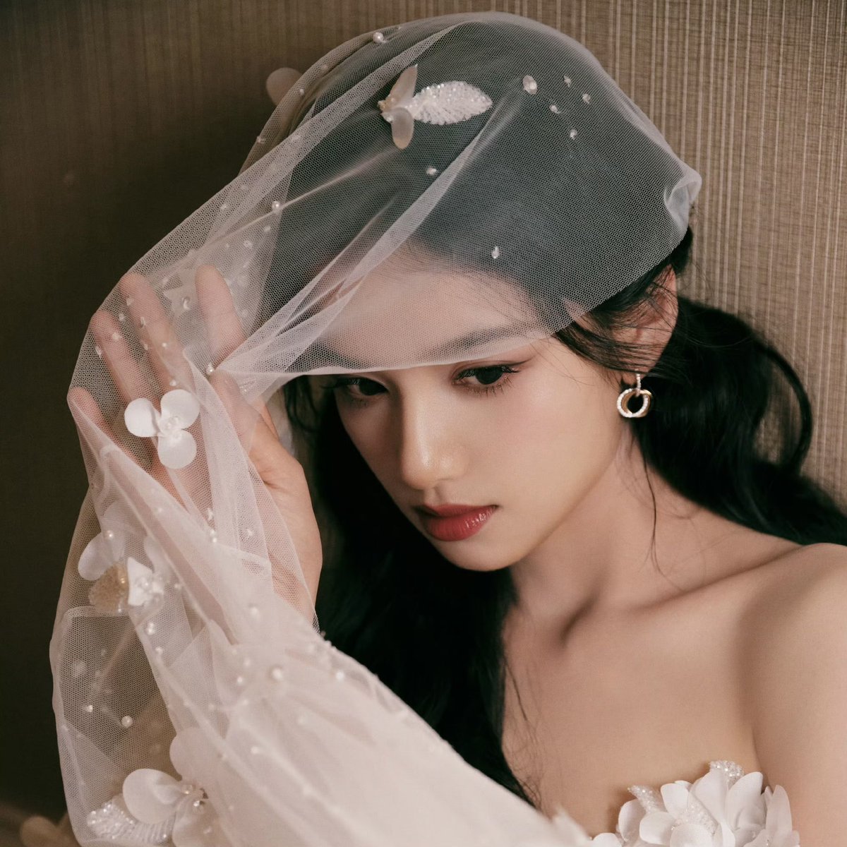 bori_douzi's tweet image. ටㅏ 결혼통 와 。。