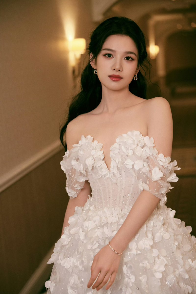 bori_douzi's tweet image. ටㅏ 결혼통 와 。。