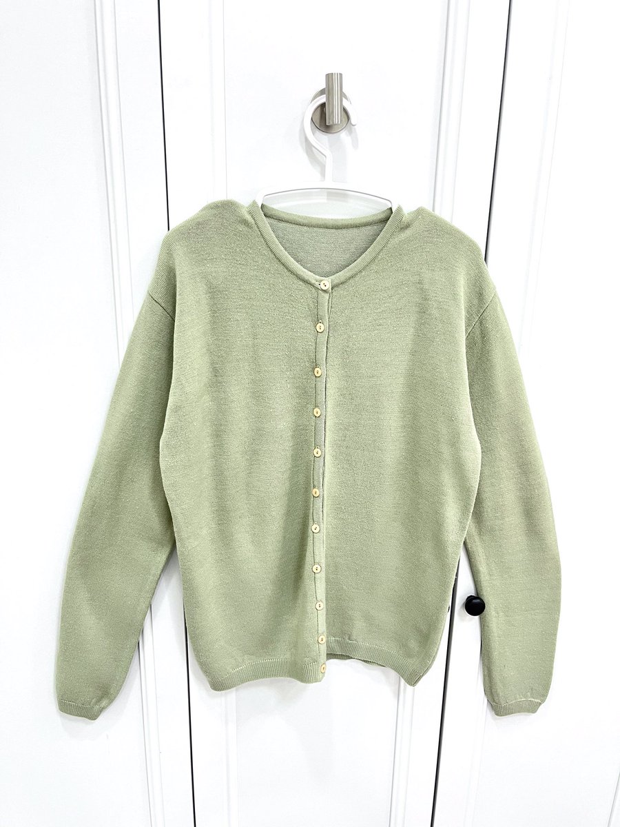 cardy cardigan tweet media