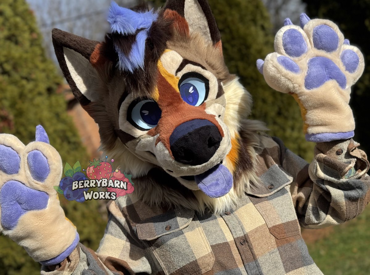 Berry Barn Works 🔜 EF tweet media