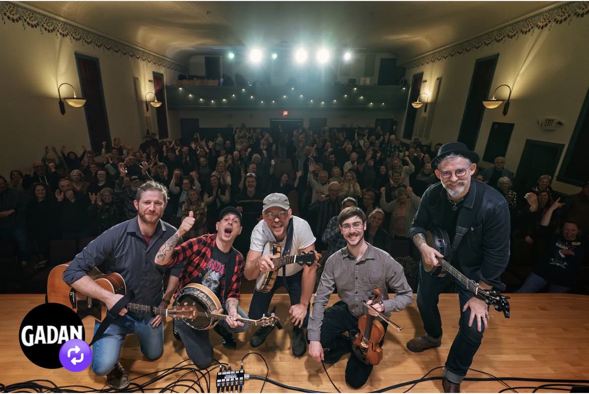 Julie Detjen tweet media