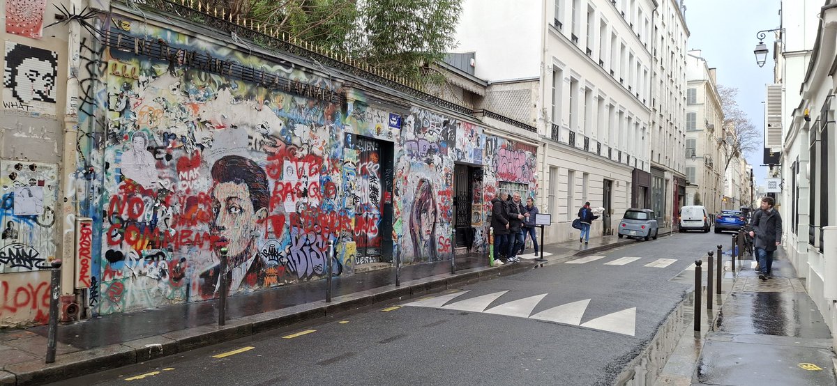 TTShields's tweet photo. Visiting the former home and museum of #SergeGainsbourg. - Singer, songwriter and author of one my long time favourite albums (in spite of the slightly dubious storyline): Histoire de Melody Nelson 🎶 #Paris https://t.co/yCGvJFmAcZ
